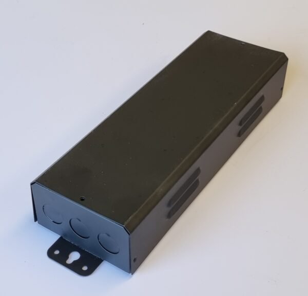 Metallic Box Black
